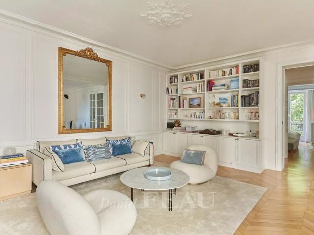 Tout savoir sur cet appartement dans le quartier Auteuil Nord, à Paris 16ème