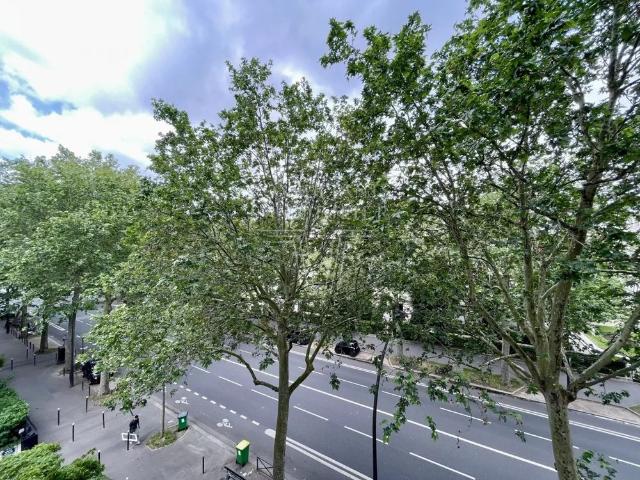 Tout savoir sur cet appartement dans le quartier Auteuil Nord, à Paris 16ème