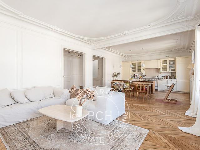 Tout savoir sur cet appartement dans le quartier Auteuil Nord, à Paris 16ème