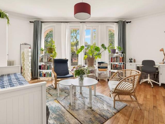 Tout savoir sur cet appartement dans le quartier Auteuil Nord, à Paris 16ème