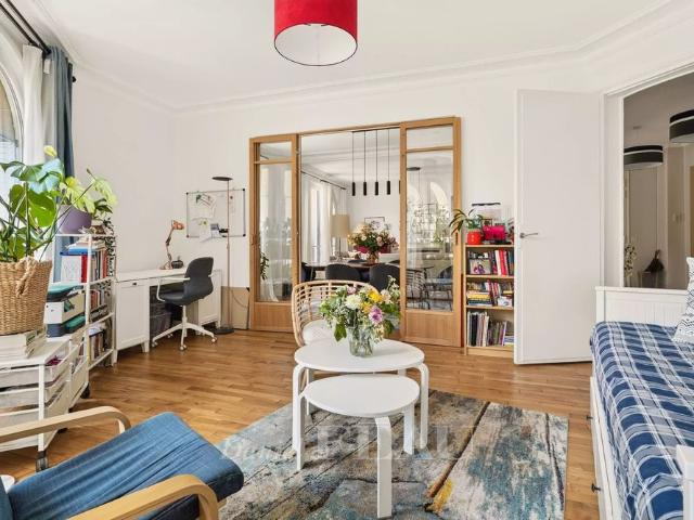 Tout savoir sur cet appartement dans le quartier Auteuil Nord, à Paris 16ème
