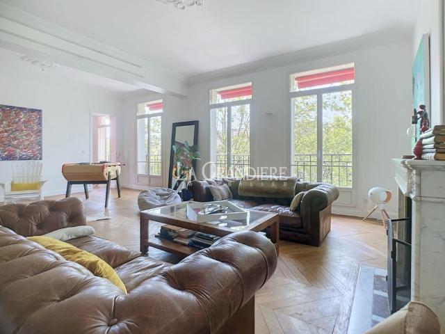 Tout savoir sur cet appartement dans le quartier Auteuil Nord, à Paris 16ème