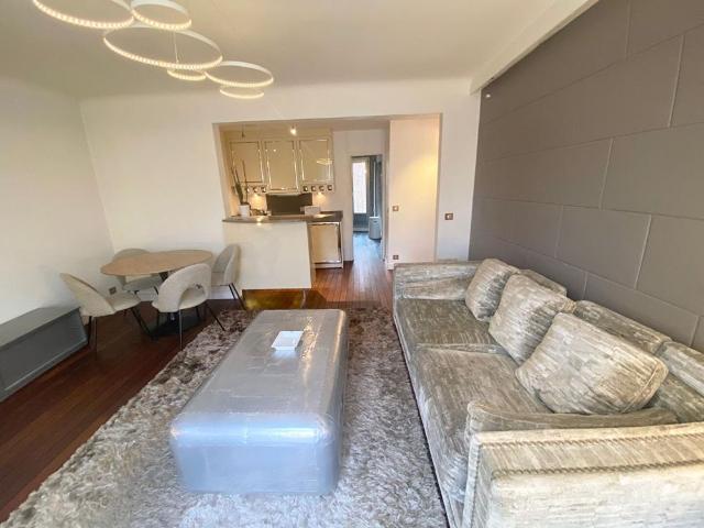 Tout savoir sur cet appartement dans le quartier Auteuil Nord, à Paris 16ème