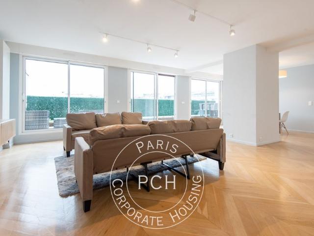 Tout savoir sur cet appartement dans le quartier Auteuil Sud, à Paris 16ème