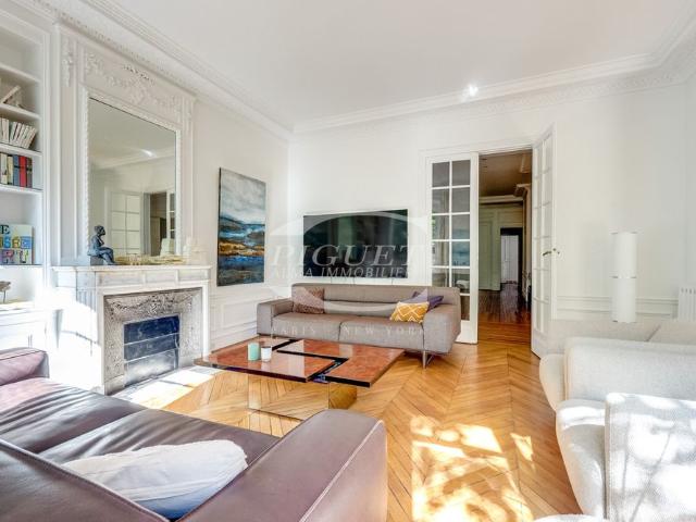 Tout savoir sur cet appartement dans le quartier Auteuil Sud, à Paris 16ème