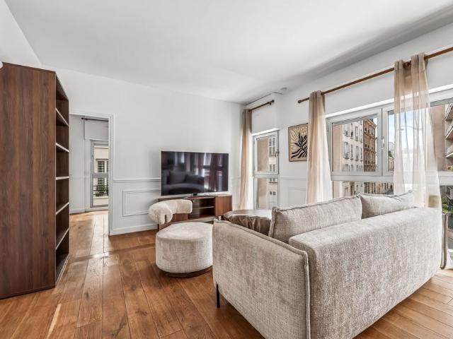 Tout savoir sur cet appartement dans le quartier Auteuil Sud, à Paris 16ème