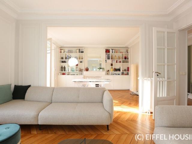 Tout savoir sur cet appartement dans le quartier Auteuil Sud, à Paris 16ème