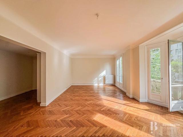 Tout savoir sur cet appartement dans le quartier Auteuil Sud, à Paris 16ème