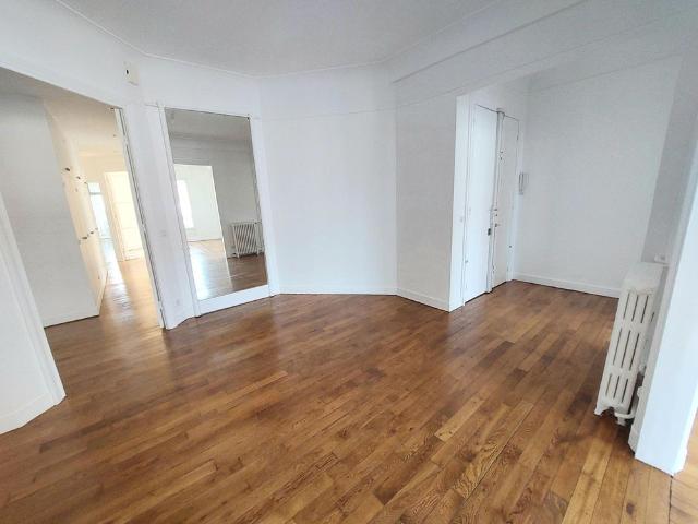Tout savoir sur cet appartement dans le quartier Auteuil Sud, à Paris 16ème