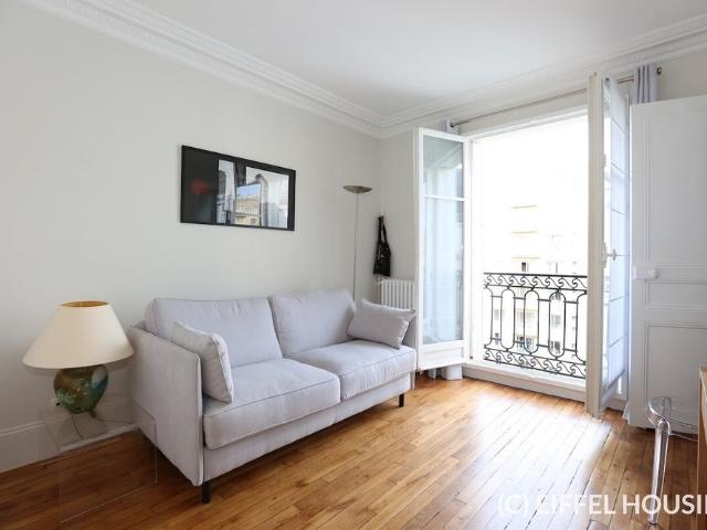 Tout savoir sur cet appartement dans le quartier Auteuil Sud, à Paris 16ème