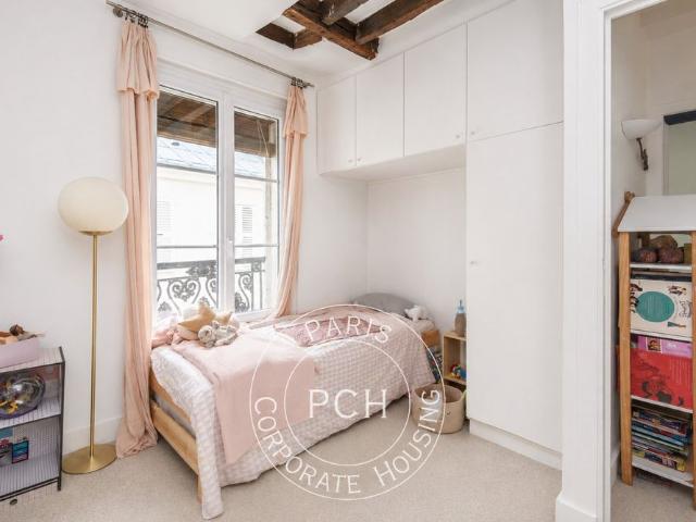 Tout savoir sur cet appartement dans le quartier Batignolles Cardinet, à Paris 17ème
