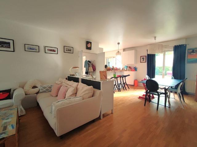 Tout savoir sur cet appartement dans le quartier Bécon, à Courbevoie