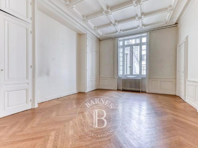 Tout savoir sur cet appartement dans le quartier Bellecour Ainay, à Lyon 2ème