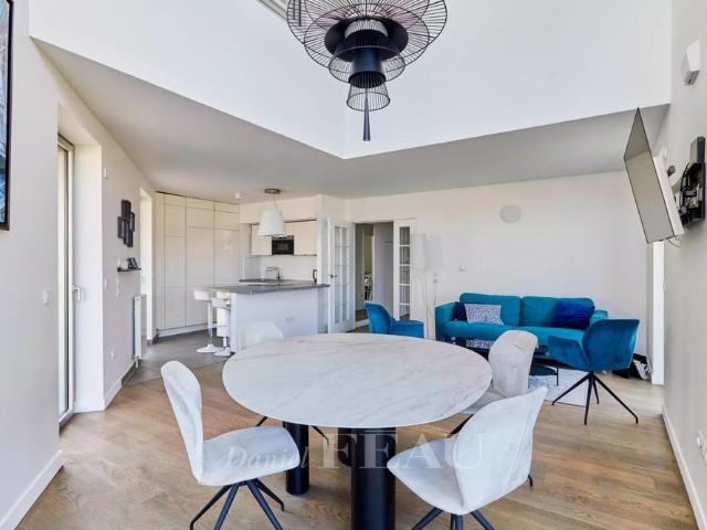 Tout savoir sur cet appartement dans le quartier Billancourt–Rives de Seine, à Boulogne Billancourt