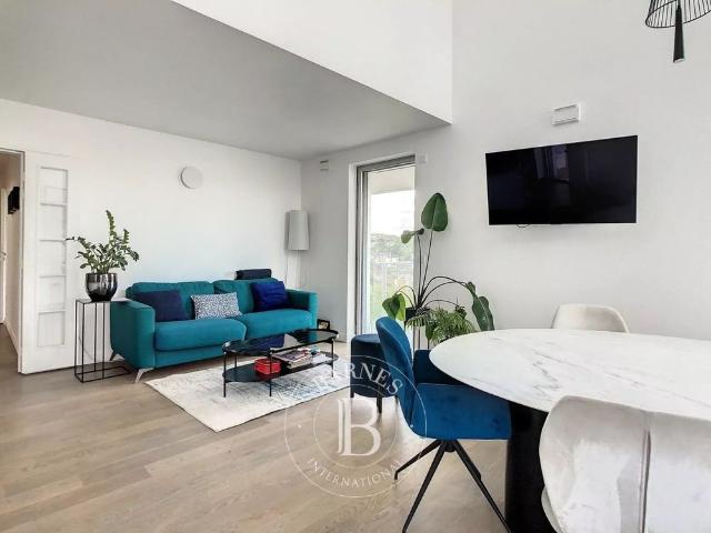 Tout savoir sur cet appartement dans le quartier Billancourt–Rives de Seine, à Boulogne Billancourt