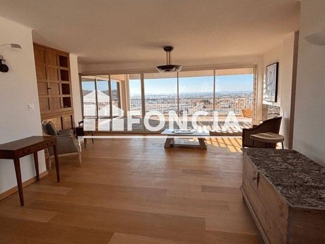Tout savoir sur cet appartement dans le quartier Gambetta, à Hyères