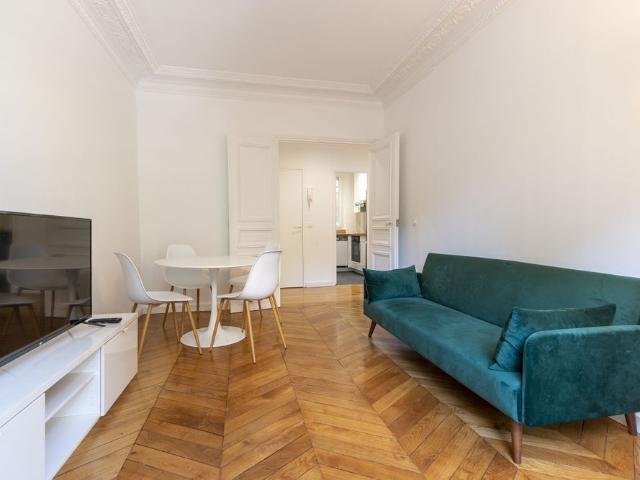 Tout savoir sur cet appartement dans le quartier Georges Brassens, à Paris 15ème