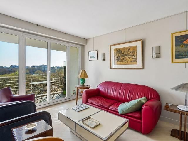 Tout savoir sur cet appartement dans le quartier Gros Caillou, à Paris 7ème