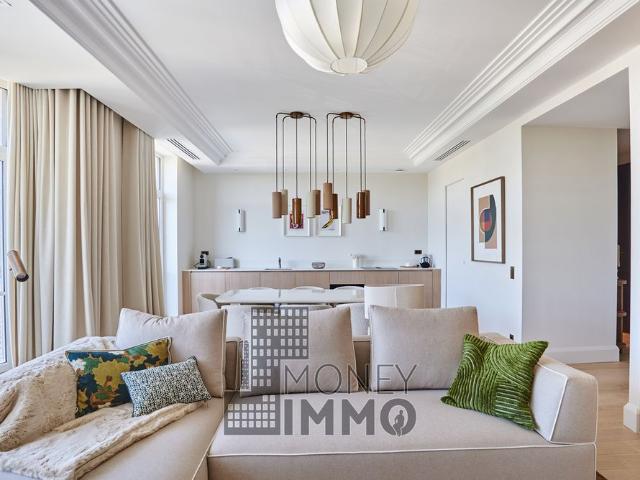 Tout savoir sur cet appartement dans le quartier Gros Caillou, à Paris 7ème