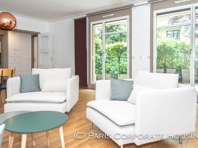 Tout savoir sur cet appartement dans le quartier Gros Caillou, à Paris 7ème
