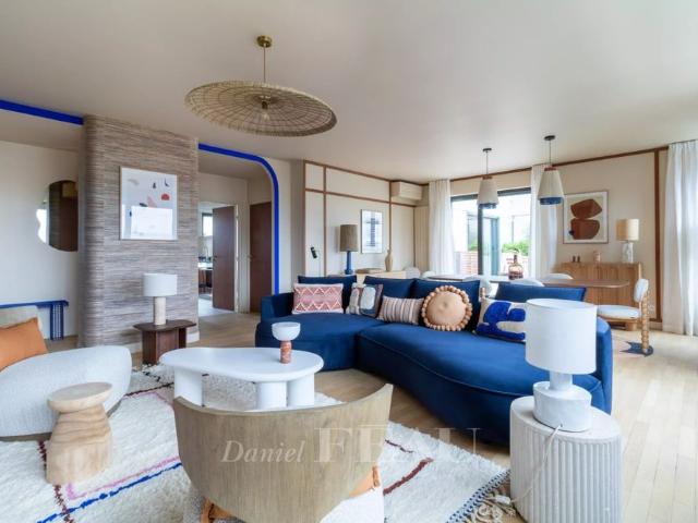 Tout savoir sur cet appartement dans le quartier Dupleix Motte Picquet, à Paris 15ème