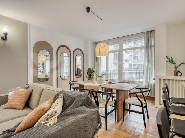 Tout savoir sur cet appartement dans le quartier Emeriau Zola, à Paris 15ème