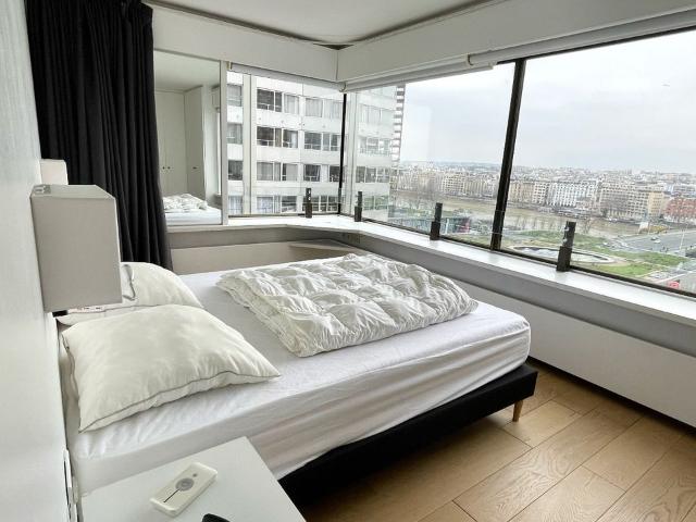 Tout savoir sur cet appartement dans le quartier Emeriau Zola, à Paris 15ème