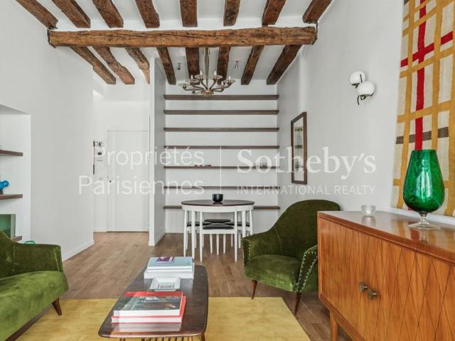 Tout savoir sur cet appartement dans le quartier Enfants Rouges, à Paris 3ème
