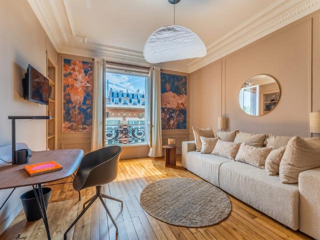 Tout savoir sur cet appartement dans le quartier Enfants Rouges, à Paris 3ème