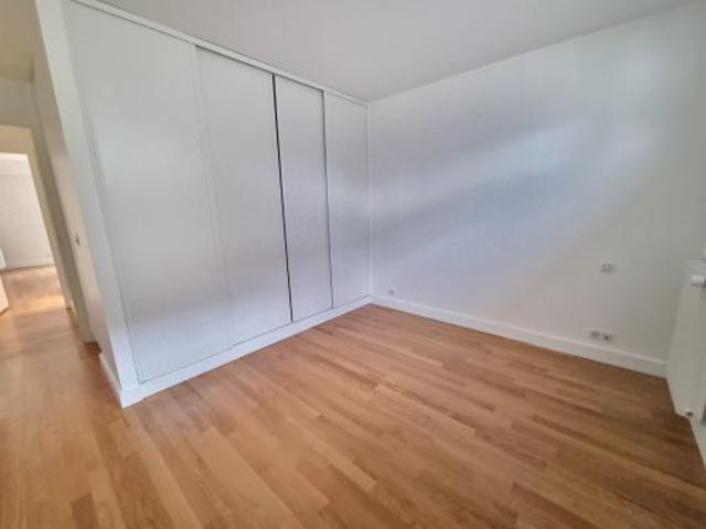 Tout savoir sur cet appartement dans le quartier Ecole Militaire, à Paris 7ème