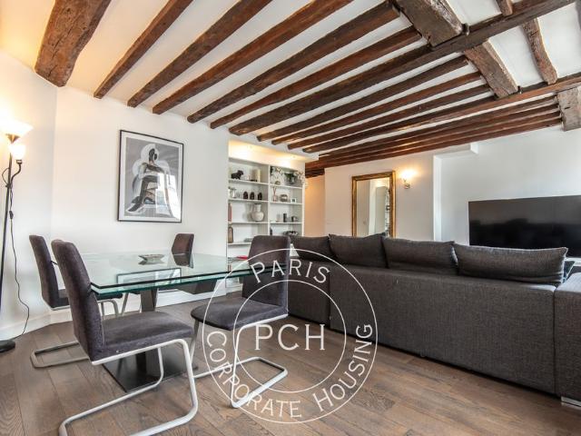 Tout savoir sur cet appartement dans le quartier Elysées Madeleine, à Paris 8ème