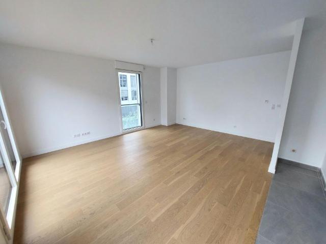 Tout savoir sur cet appartement dans le quartier Espaces Jeunes, à Issy les Moulineaux