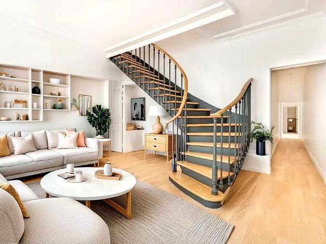 Tout savoir sur cet appartement dans le quartier Europe, à Paris 8ème
