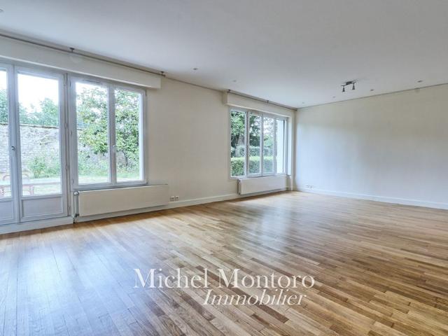 Tout savoir sur cet appartement dans le quartier Forêt, à Saint Germain en Laye