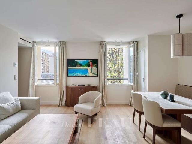 Tout savoir sur cet appartement dans le quartier Hoche Friedland, à Paris 8ème