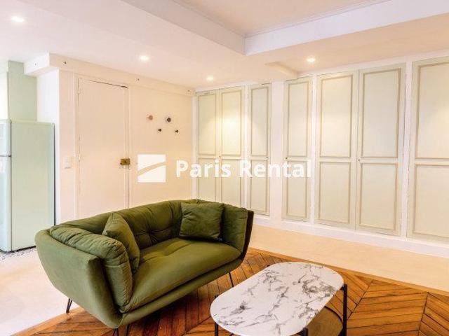Tout savoir sur cet appartement dans le quartier Invalides, à Paris 7ème