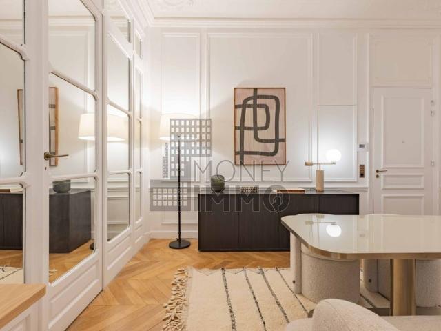 Tout savoir sur cet appartement dans le quartier Invalides, à Paris 7ème