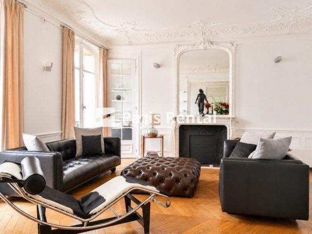 Tout savoir sur cet appartement dans le quartier Île de la Cité, à Paris 4ème
