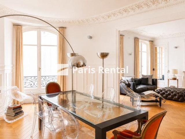 Tout savoir sur cet appartement dans le quartier Île de la Cité, à Paris 4ème