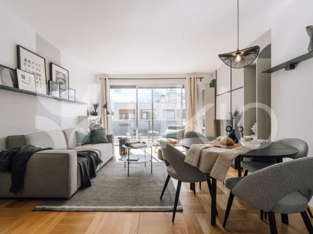 Tout savoir sur cet appartement dans le quartier Ile de la Jatte Parc d'Orléans, à Neuilly sur Seine