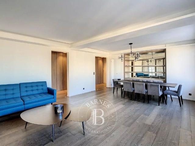 Tout savoir sur cet appartement dans le quartier Ile de la Jatte Parc d'Orléans, à Neuilly sur Seine