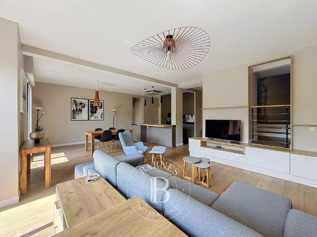 Tout savoir sur cet appartement dans le quartier Ile de la Jatte Parc d'Orléans, à Neuilly sur Seine