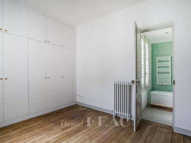 Tout savoir sur cet appartement dans le quartier Odéon, à Paris 6ème