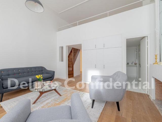 Tout savoir sur cet appartement dans le quartier Odéon, à Paris 6ème