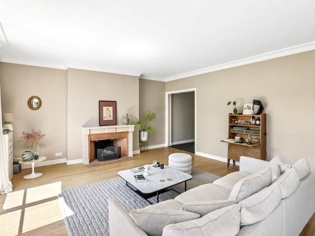 Tout savoir sur cet appartement dans le quartier La Plaine des Sablons, à Neuilly sur Seine