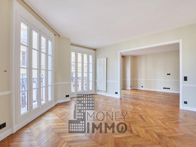 Tout savoir sur cet appartement dans le quartier La Plaine des Sablons, à Neuilly sur Seine