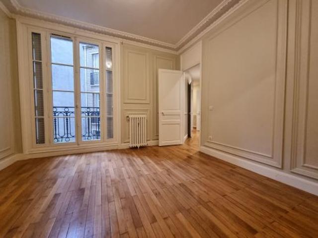 Tout savoir sur cet appartement dans le quartier La Plaine des Sablons, à Neuilly sur Seine