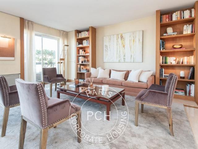 Tout savoir sur cet appartement dans le quartier La Plaine des Sablons, à Neuilly sur Seine