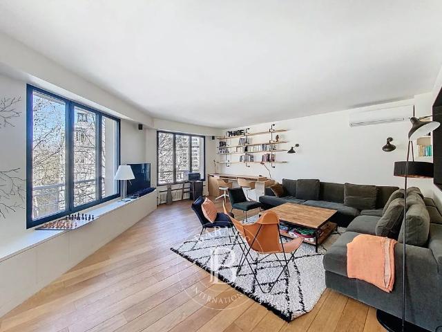 Tout savoir sur cet appartement dans le quartier La Plaine des Sablons, à Neuilly sur Seine