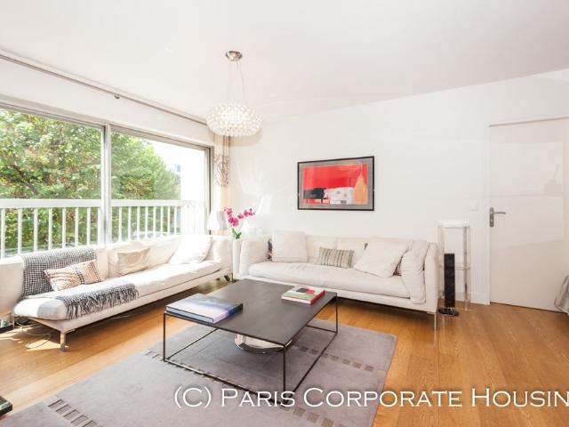 Tout savoir sur cet appartement dans le quartier La Plaine des Sablons, à Neuilly sur Seine